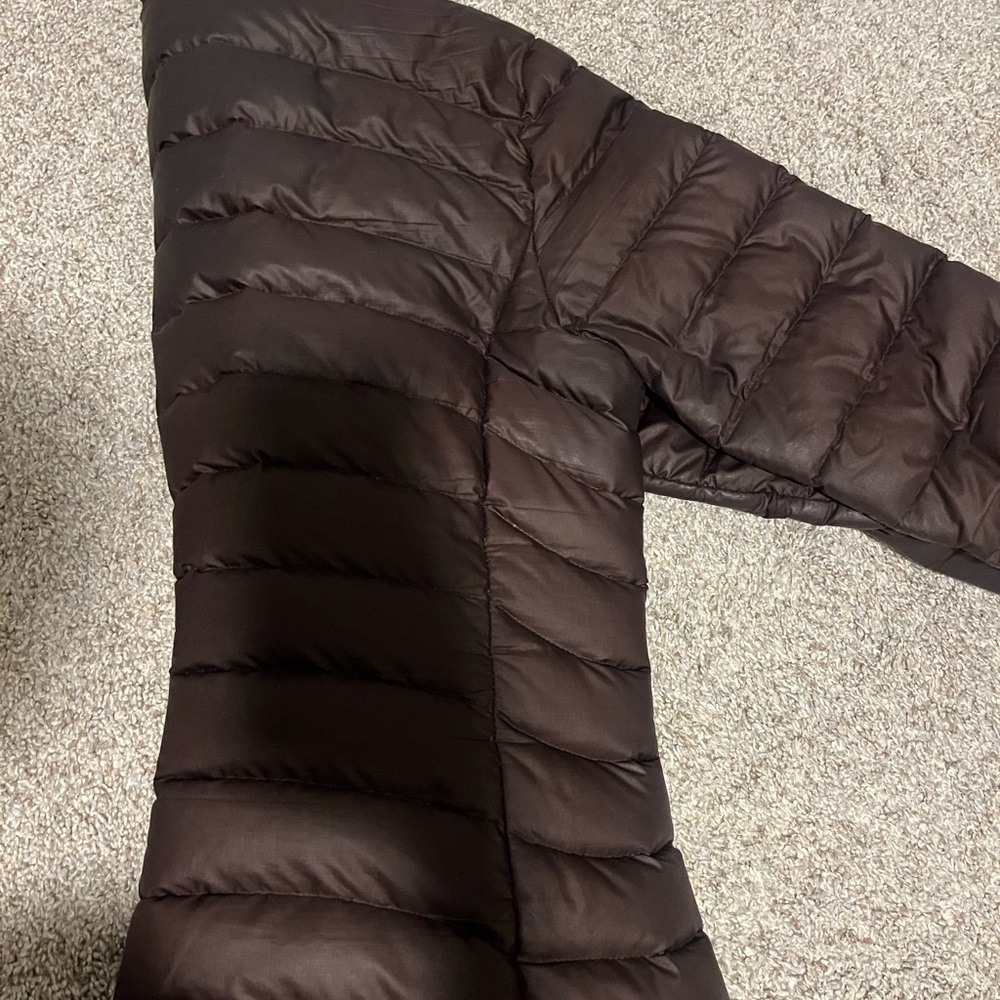 Women's Brown Puffer Jacket - Picture 4 of 9